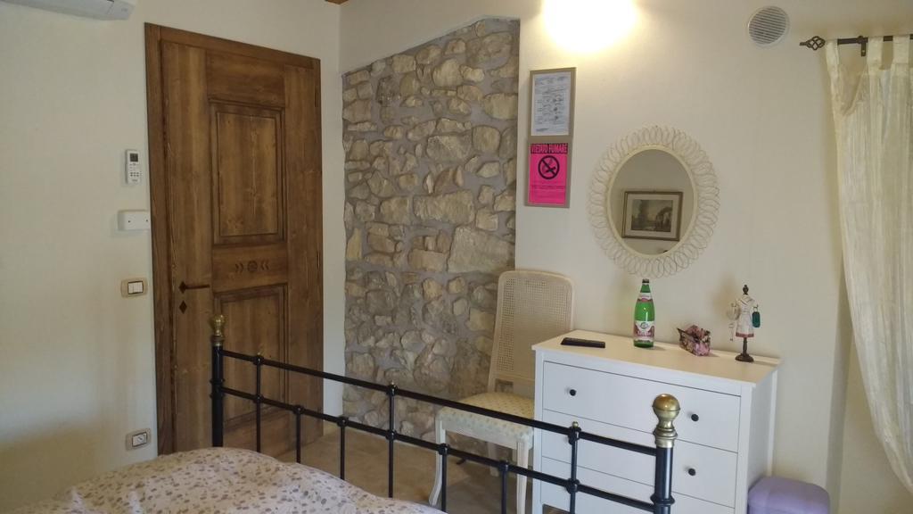 B&B Villa Roncatti Parona di Valpolicella ภายนอก รูปภาพ