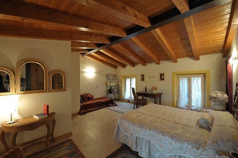 B&B Villa Roncatti Parona di Valpolicella ภายนอก รูปภาพ